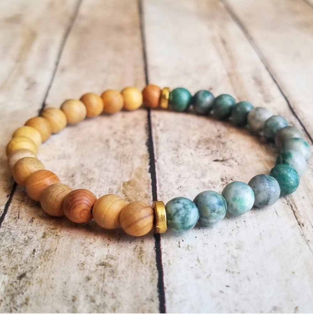 Qinghai Jade + Sandalwood Bracelet